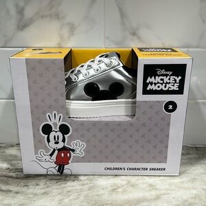 Disney Little Kids Hidden MICKEY MOUSE Silver Court Sneakers Size 2 NEW IN BOX